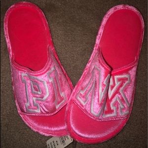 NWT PINK slippers size M
